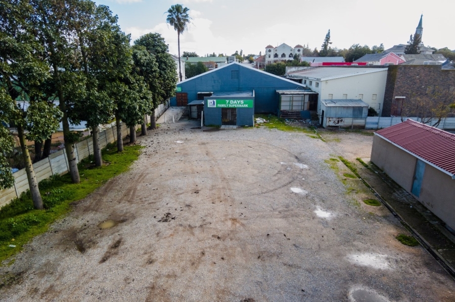Commercial Property for Sale in Bothasig Western Cape